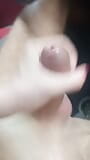 Masturbasi, footjob, dan mainin memek di dalam mobil sampai kencing di akhir snapshot 4