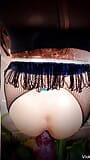 Sissy-cd fickt ihre arschschwester mit riesigem squirtendem dildo snapshot 3