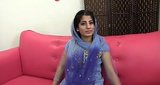 Paki-Indisch moslimmeisje geneukt met 25 cm zwarte pik snapshot 2