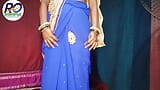 Sister-in-law's youth was looking very cool in saree snapshot 7