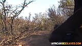 Грудаста велика здобич Африканська королева смокче жирний нігерійський півень snapshot 8