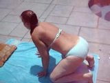 Donna Maria en bikini (slo motion) snapshot 1