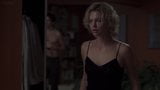 Charlize Theron, Courtney Love - atrapada (2002) snapshot 3