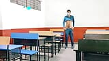 Sala de aula sexo desi gay adolescente garoto snapshot 3