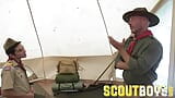 ScoutBoys Scoutmaster Ace Banner baise le scout Français : Le scout Français Détonne Grey snapshot 3