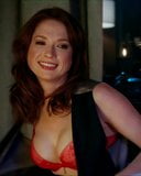 Ellie kemper i behå snapshot 5