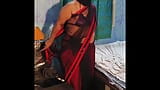 Apsaramaami - ama de casa - exponiendo tetas calientes y show de ombligo snapshot 11
