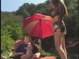 Kianna Dior scopa a bordo piscina snapshot 3