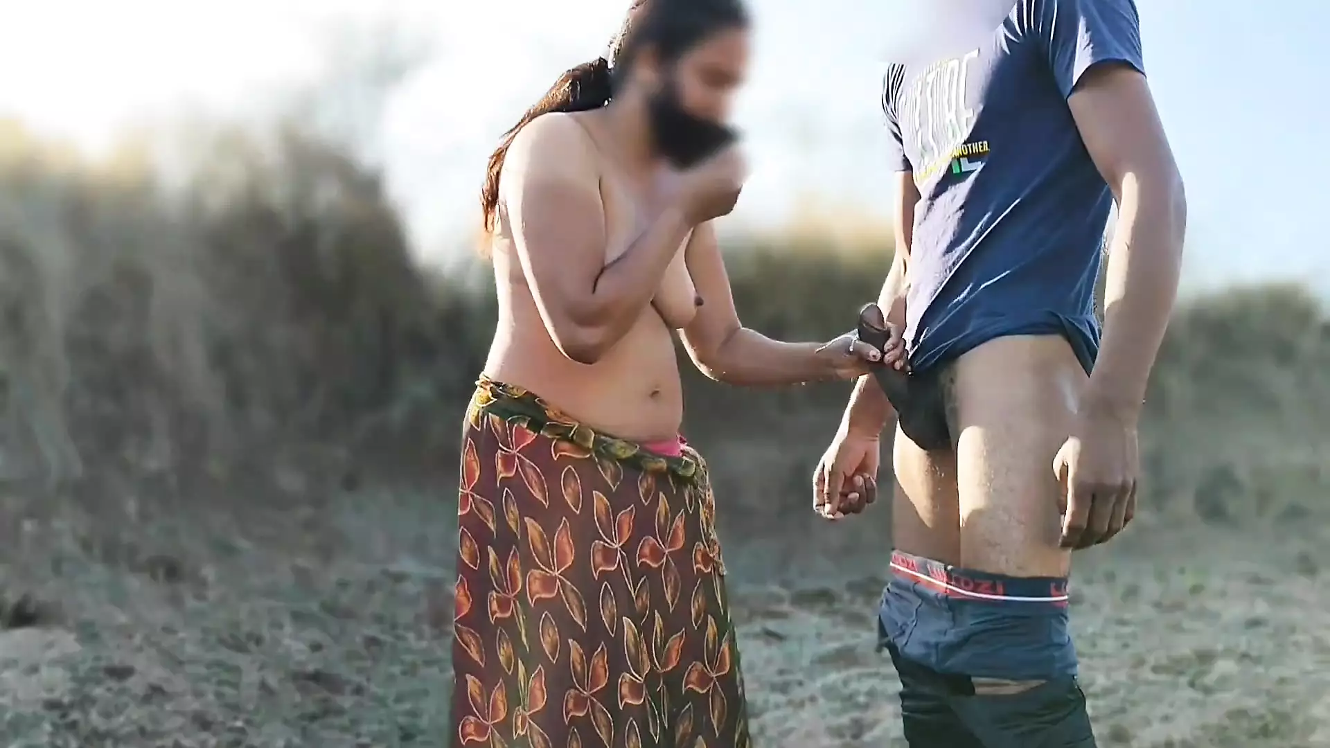 Caught Stepsister Fucking in Outdoor with Her BF and She Help to Cum Her  Stepbrother