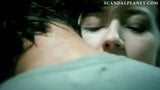 Секс Carrie Coon с &#39;Остатками&#39; на scandalplanet.com snapshot 6