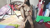 Sexy Indische Bhabhi loopt voor een harde neukpartij snapshot 13