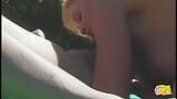 Сперма хлюпає по всьому обличчю цієї блондинки, коли вона змушує свою дівчину кінчити snapshot 15