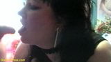 Milf gorda toma toda mi mano snapshot 9