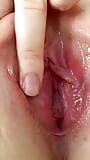 Extreme close-up - nat poesje en clitoris orgasme snapshot 1