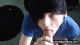 Stoute emo -jongens op webcam snapshot 8