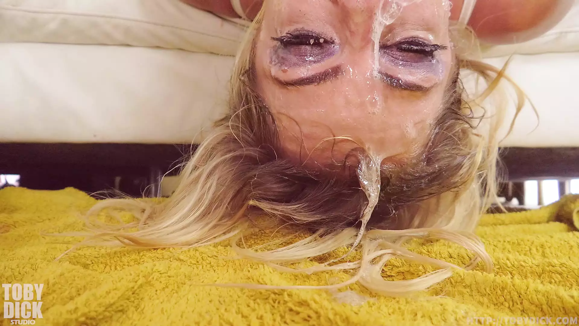 Cum Gobbler