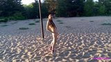 Conheça a praia de nudismo snapshot 6