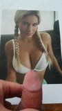 Cumtribute en grandes tetas en rosa braid girl snapshot 2