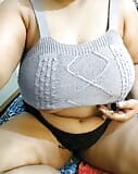 Desi Indisch meisje met grote borsten geneukt snapshot 2