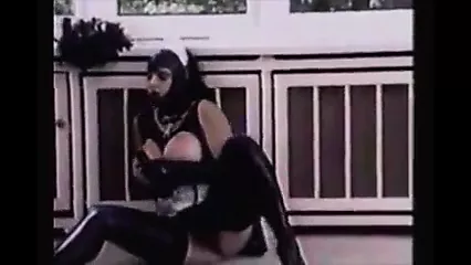 Die Zofe beim Aufgeilen