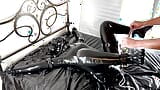 Gummipuppen-bondage-SEX snapshot 2