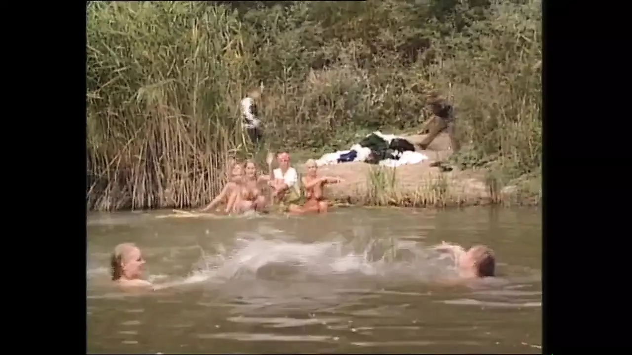 Shaxsiy veb-saytlardan ogirlangan jinsiy aloqa videosi