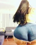 Fat BBW Latina Booty dancing snapshot 3