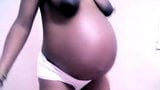 Sballato ebano africano vixxen incinta areole capezzoli spessi snapshot 13