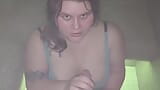 Писсинг на ее симпатичное лицо в бассейне - сперма дважды в киску и сиськи молодой пухлой жены друга snapshot 3