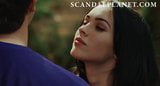 Megan Fox aux seins nus dans le corps de Jennifer sur scandalplanet.com snapshot 4