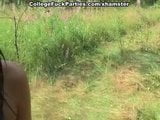 Video de fiesta de sexo estudiantil al aire libre, primeros planos de chupar y follar snapshot 4