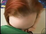 巨大な素晴らしいおっぱいを持つ厚い赤い頭のふしだらな女が犯される snapshot 4