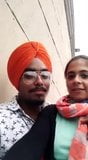 Sij punjabi parejas besándose snapshot 5