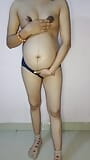 セクシーな妊娠中のグジャラート語の妻が彼女の滑りをポンピング snapshot 8