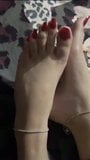 Heavenly feet of my bhabhi. snapshot 2