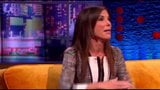 Sandra bullock&#39;un ateşli bacakları snapshot 10