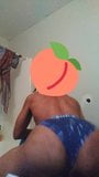 Minha bunda grande e sexy em shorts pequenos se masturbando e sendo extinta snapshot 4