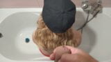 Éjaculation sur cheveux blonds snapshot 1