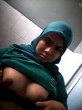 Hijab-Kamera-Memek snapshot 3