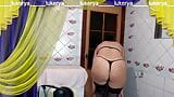 Alegre e sexy lukerya faz seu treino matinal, flertando com seus fãs na webcam online. snapshot 11