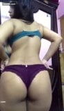 Desi babe mostrando culo snapshot 4