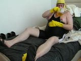 the fat stinky Gummistiefel Piss Schwein in black singlet snapshot 11