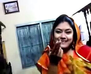 Bangladeshi girl Show her asset