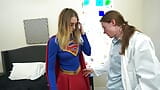 Supergirl conquistada pelo médico Conor snapshot 16