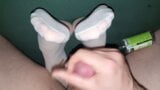 Éjaculation sur des pieds en nylon n ° 8 snapshot 6