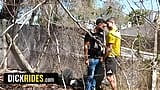 Latinas sexy y sensuales Rodrigo El Santo & Fer Froma disfrutan de una follada al aire libre - dick rides snapshot 4