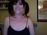 O sorriso lindo da Ts camgirl Kikihart snapshot 1