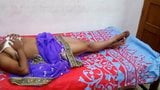 Mujer india en un sari tiene sexo snapshot 5