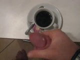 Wil je melken in je koffie? snapshot 1