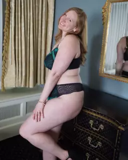 Hot Ginger: Big Ass Big Tits Porn | xHamster